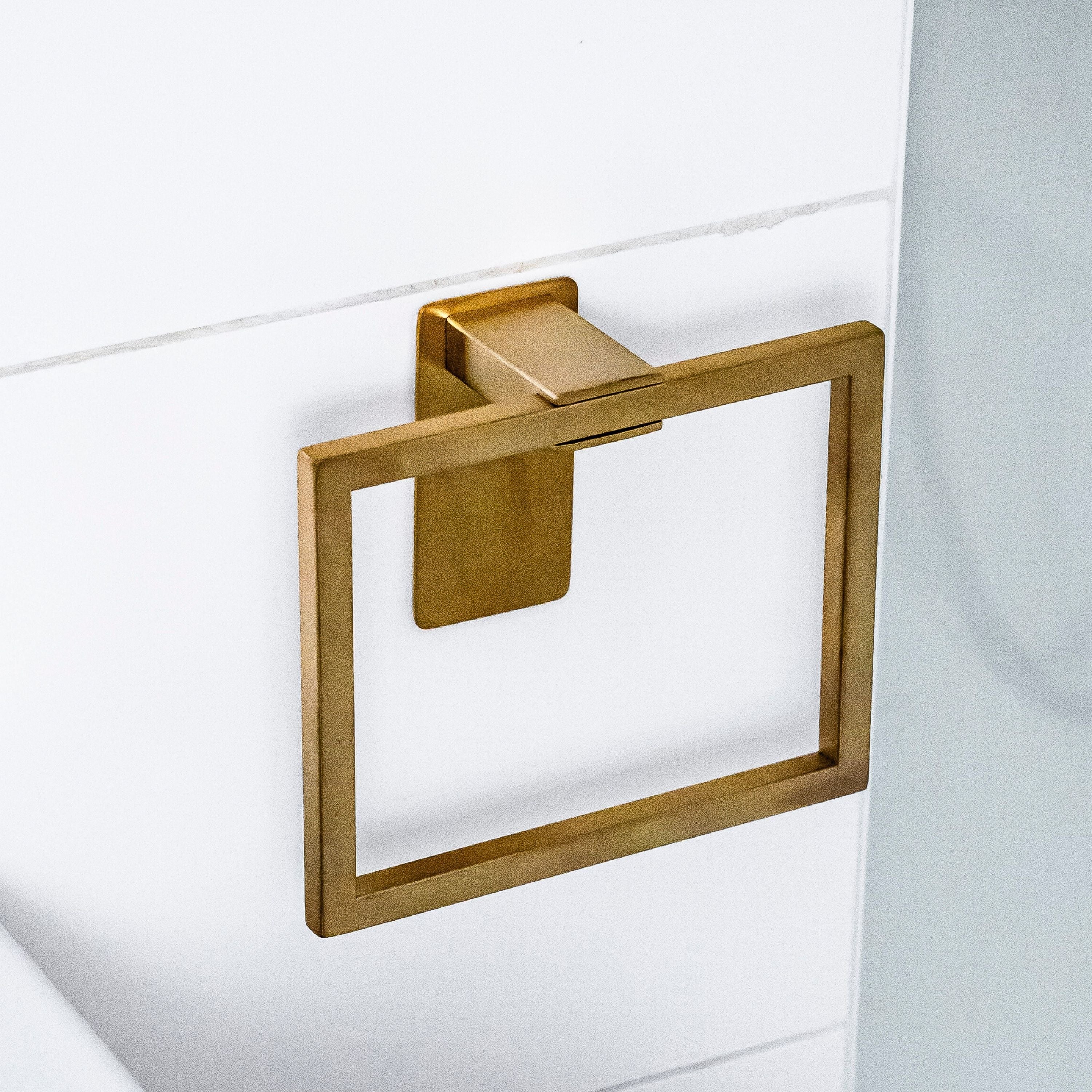 ELMOWO - Edelstahl Handtuchring eckig ohne Bohren (gold)
